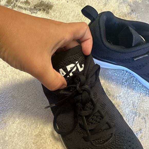 APL black womens sneakers size 8 - Picture 9 of 10